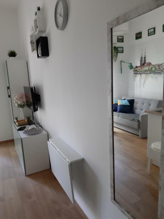 Apartament Nad Stara Odra Breslavia Exterior foto